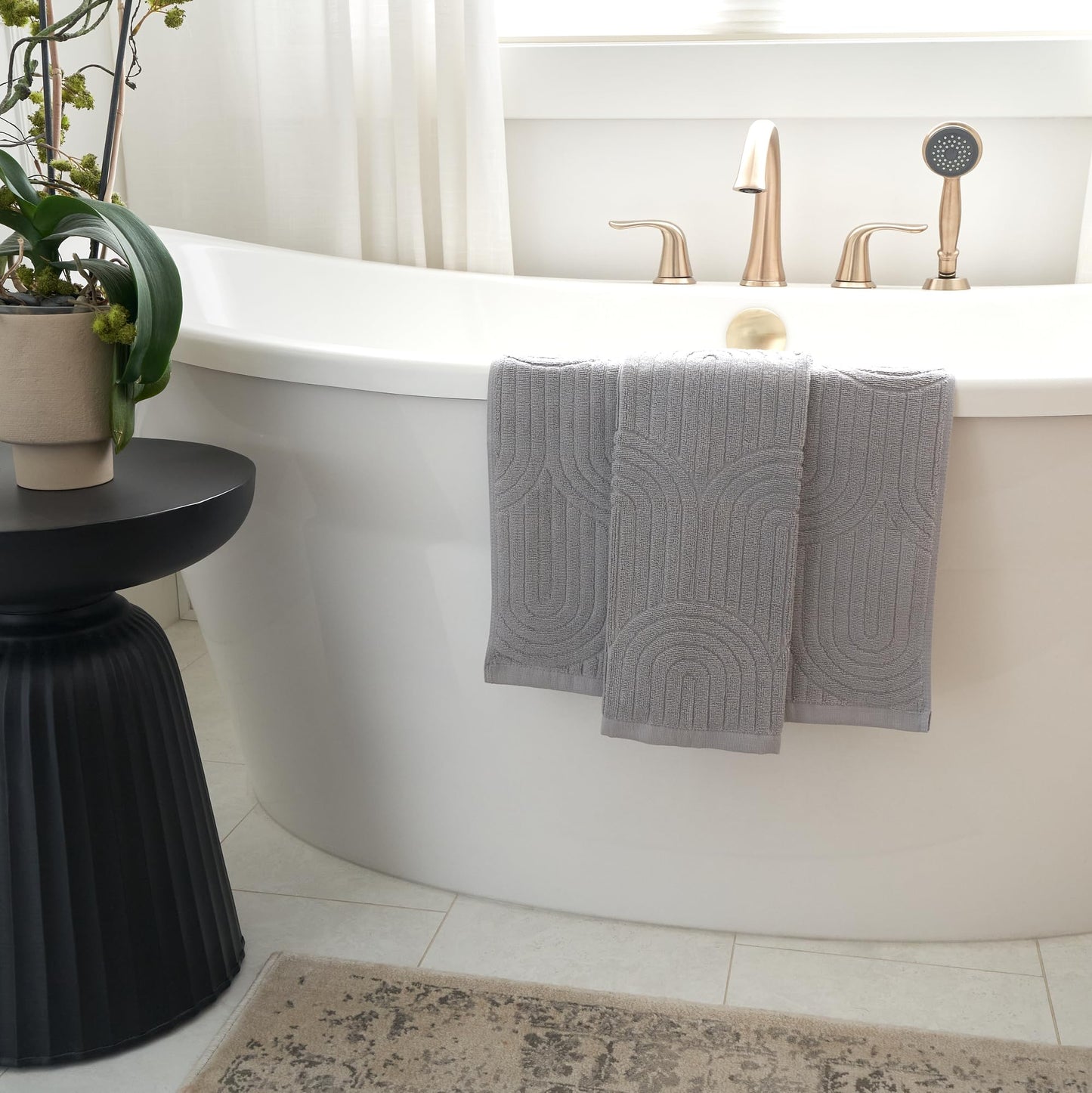 KIBAGA Beautiful Luxury Decorative Hand Towels – Soft & Absorbent Towel Set for Boho Bathroom, Kitchen, Spa, Hotel, Guest Room, Farmhouse or Gift