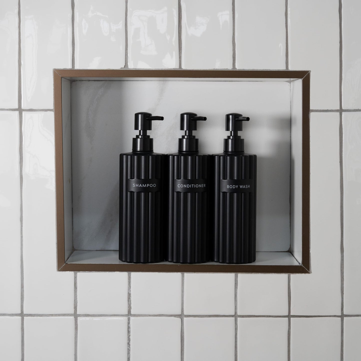 Beautiful Shampoo and Conditioner Dispenser Set of 3 – Modern 21oz Shower Soap Bottles with Pump and Labels – Easy to Refill Body Wash Dispensers for a Stylish Bathroom Upgrade